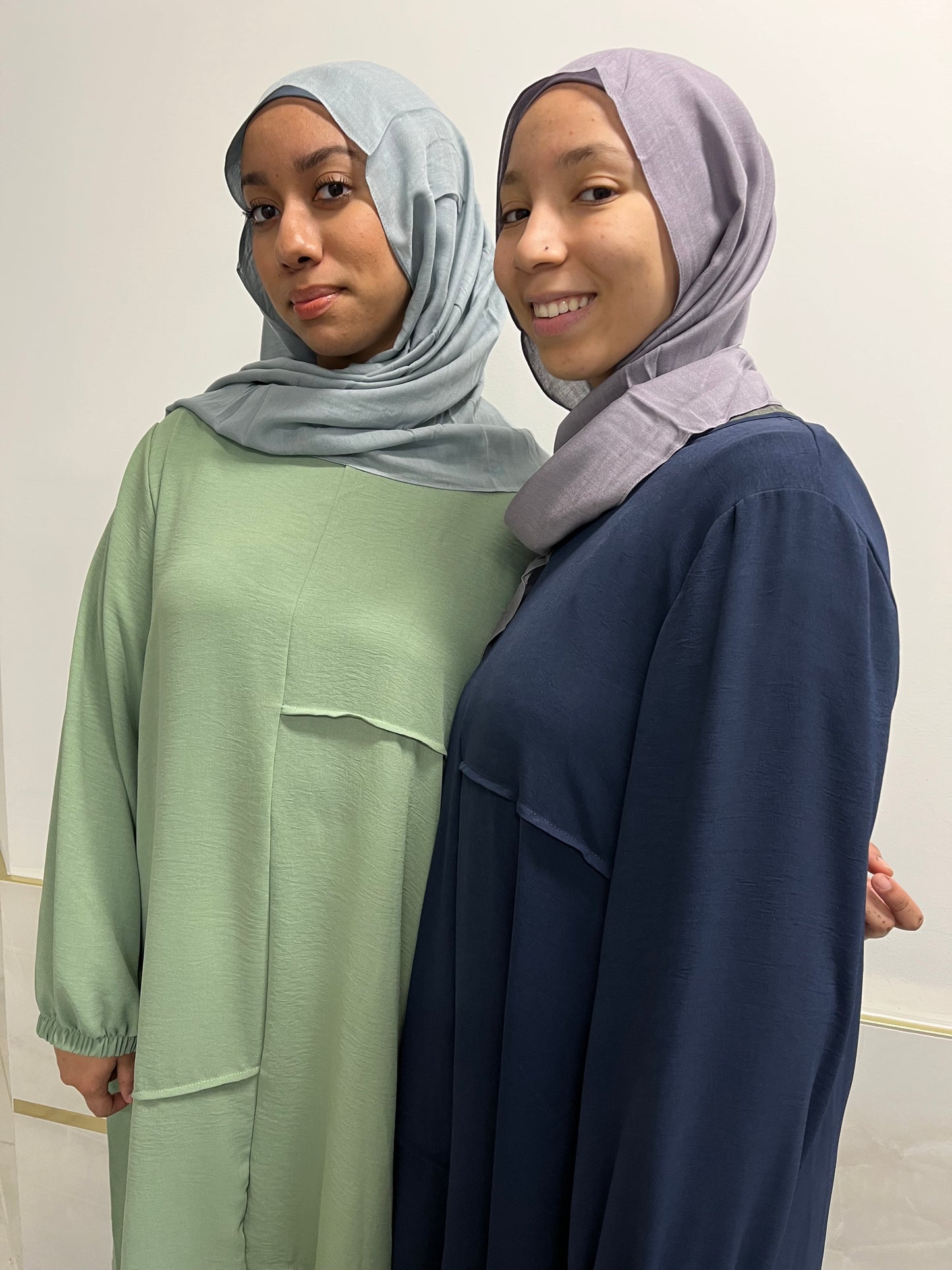 Plus size Neutral 2-Piece Dress with Pockets